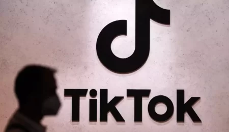 TikTok vẫn bình thản dù bị dọa cấm